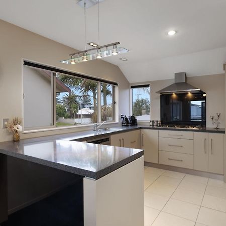 Muricata Beach House Mount Maunganui Exterior photo